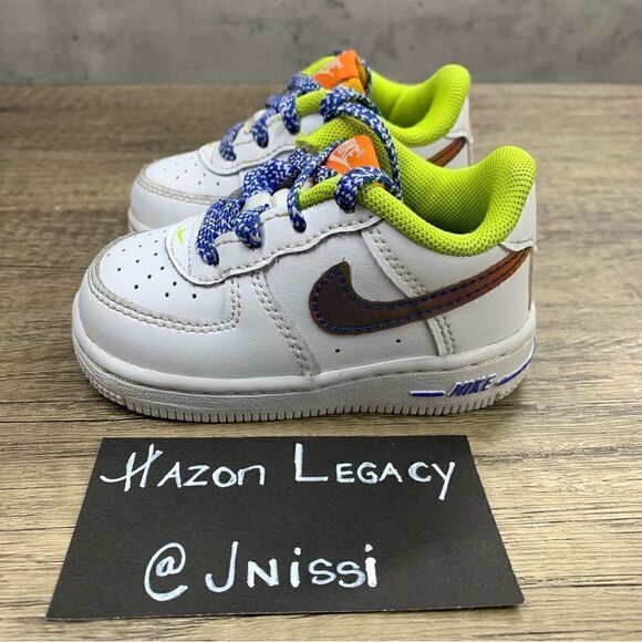 Nike~Infants~Air Force 1 Low LV8 TD~White/Multi-Color Sneakers~Size 4C - Picture 1 of 8